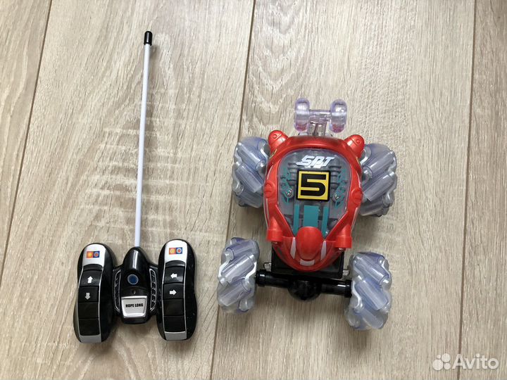 Машина перевертыш на радиоуправлении Dasher