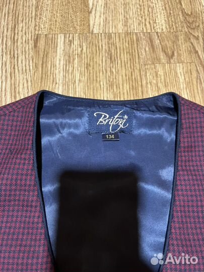 Школьная форма для мальчика жилетка 134, 140