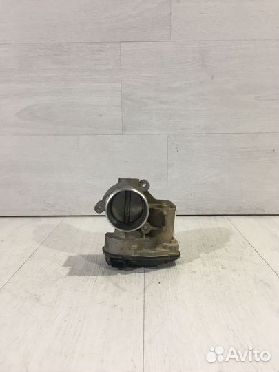 Дроссельная заслонка LADA vesta 1.6 мт седан