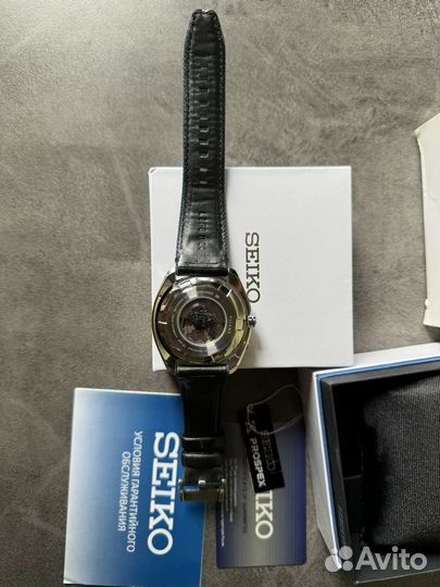 Оригинальные часы-seiko