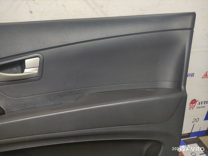 Обшивка двери передняя правая Ssang Yong Actyon