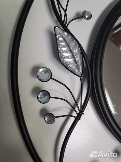 Зеркало, предметы интерьера