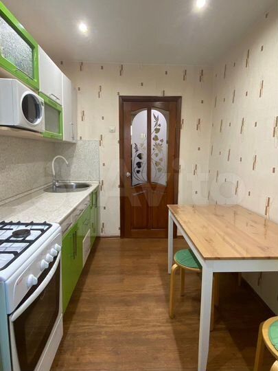 2-к. квартира, 52 м², 5/5 эт.