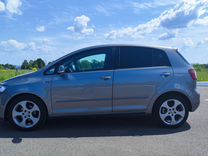 Volkswagen Golf Plus 1.6 MT, 2012, 183 500 км, с пробегом, цена 835 000 руб.