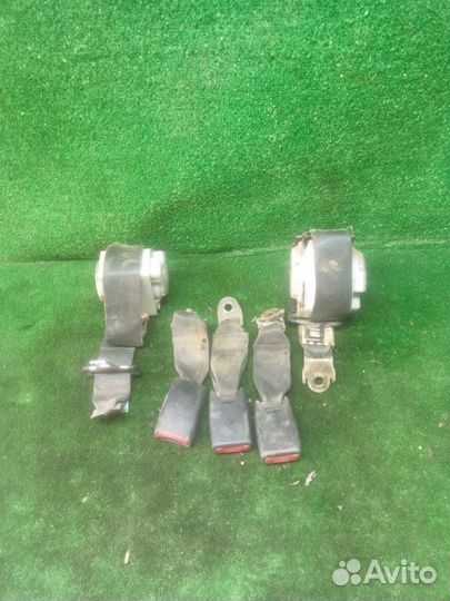 Ремень безопасности задний Mitsubishi Lancer 9 1.6