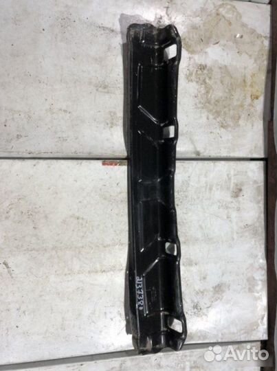 Усилитель бампера задний Porsche Cayenne 958