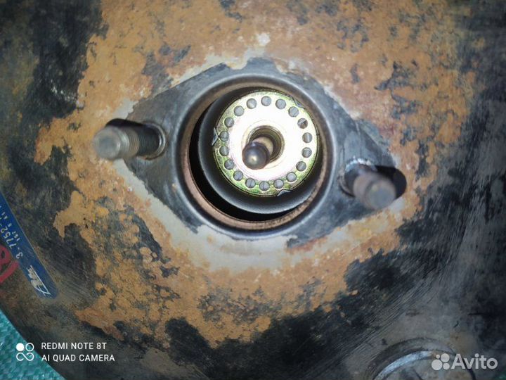 Вакуумный усилитель тормозов Toyota Carina E