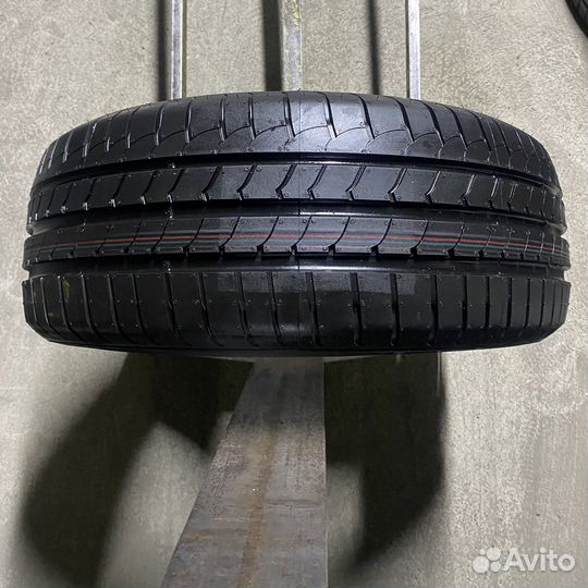 Goodyear EfficientGrip 205/55 R16