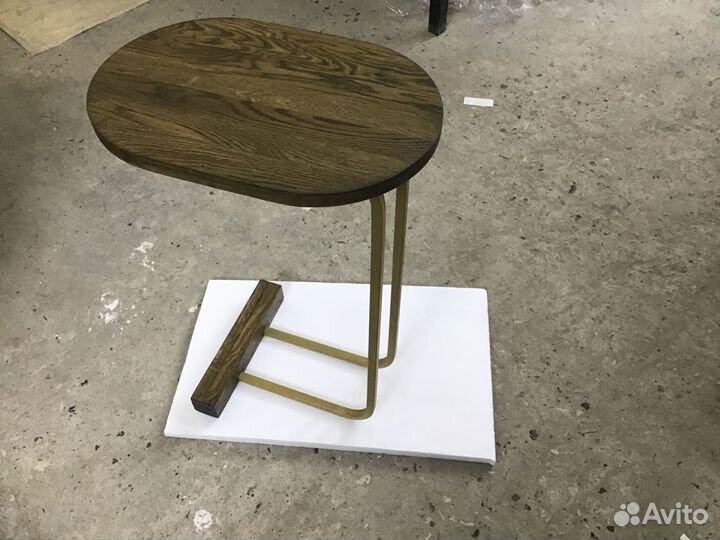 Кофейный столик