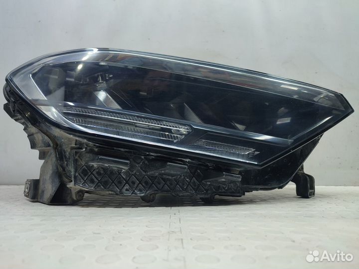 Фара правая Volkswagen Polo MK6 2020