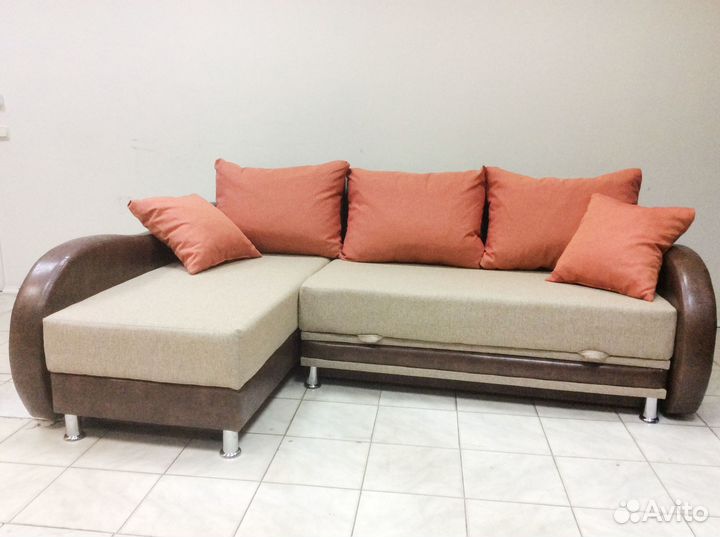 Диван угловой 