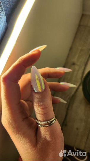 Наращивание ногтей, маникюр