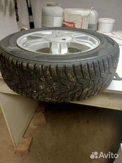 Hankook Winter I'Pike 185/65 R15