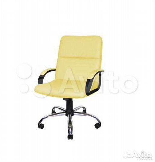 Офисное кресло