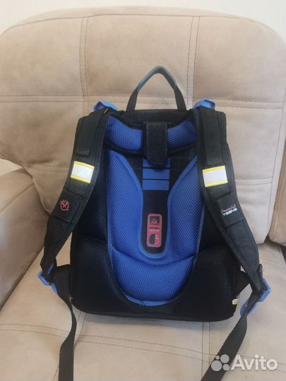 Рюкзак школьный для мальчика ортопедический