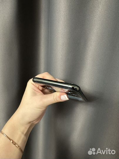iPhone 11 Pro Max, 64 ГБ