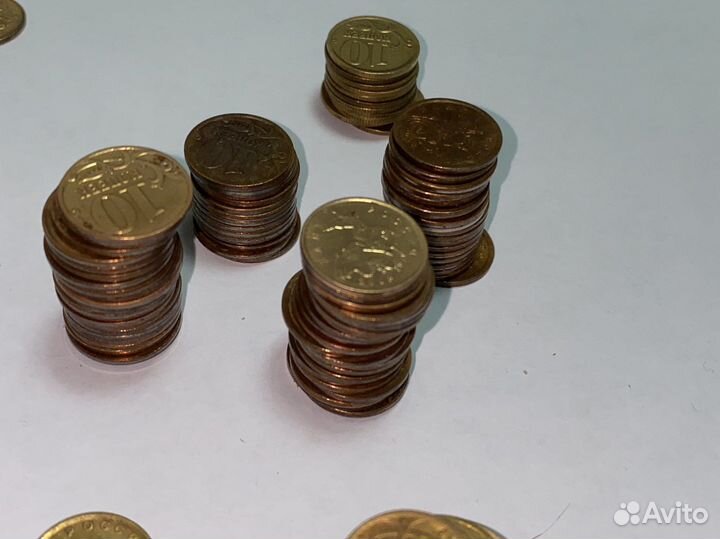 Монеты 10 копеек