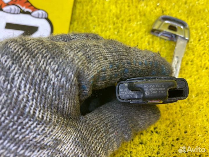 Ключ зажигания передний Audi A8 4H2/4H8 cdra 2010