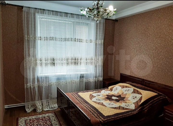 2-к. квартира, 70 м², 2/9 эт.