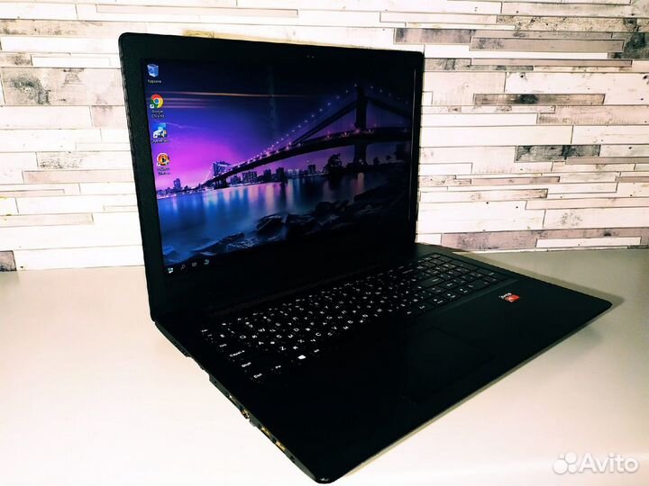 Lenovo Ideapad 110-15ACL - A6-7 поколения\ 4 Озу \