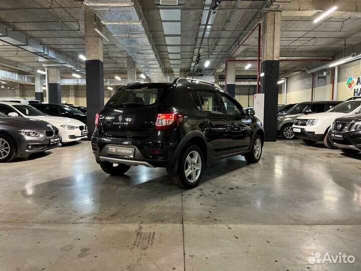 Renault Sandero Stepway 1.6 МТ, 2016, 110 000 км