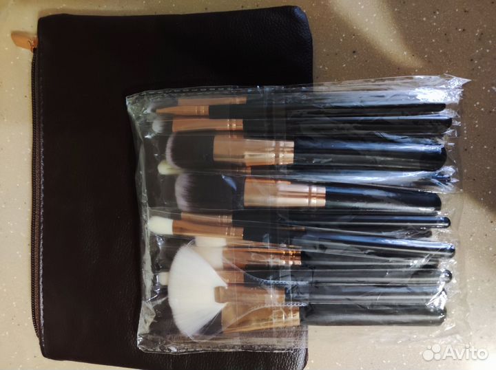 Набор кистей для макияжа 15 штук