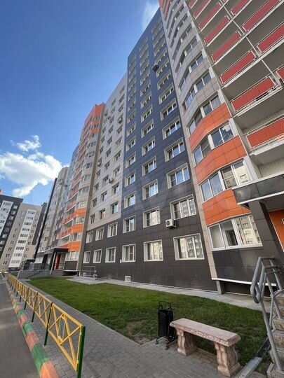 1-к. квартира, 35 м², 1/14 эт.