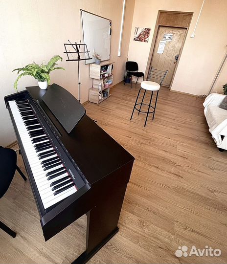 Педагог по вокалу