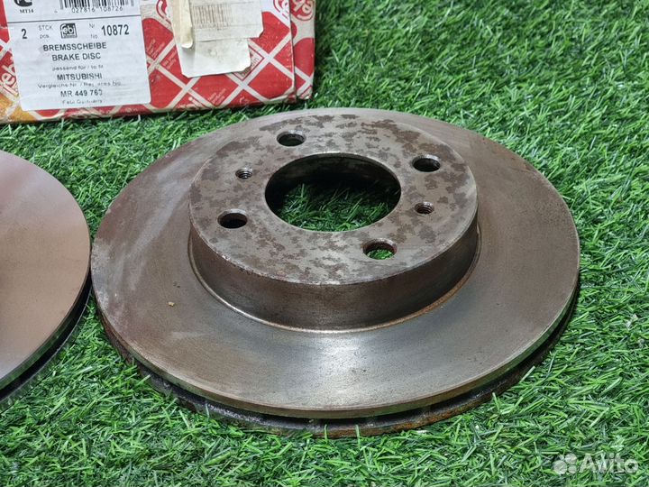 Диски тормозные перед Mitsubishi Carisma Colt