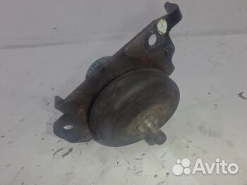 Подушка двигателя Тойота