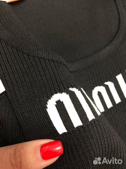 Топ miu miu белый и черный