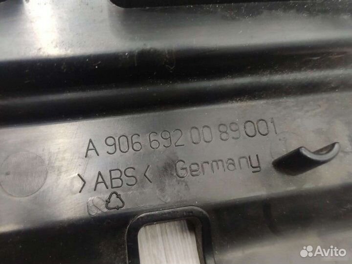 Кронштейн центральной стойки Mercedes Sprinter