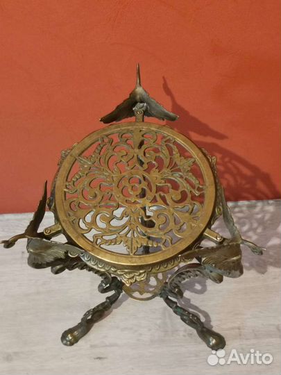 Антикварная подставка. Бронза