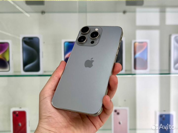 iPhone XR в корпусе 15 pro