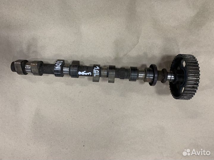 Распредвал 1.6л Kia shuma 2, 2001г