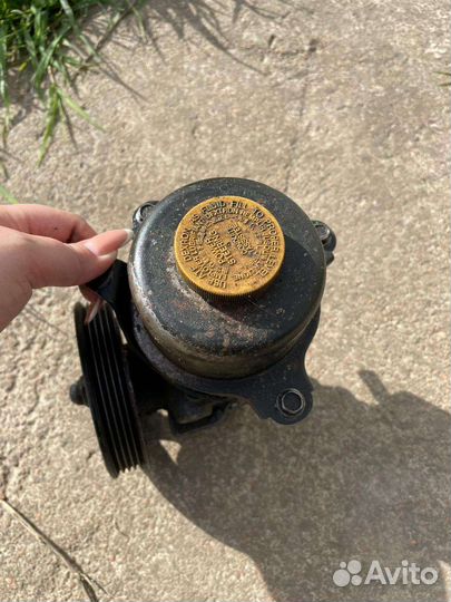 Насос гур subaru legacy b11