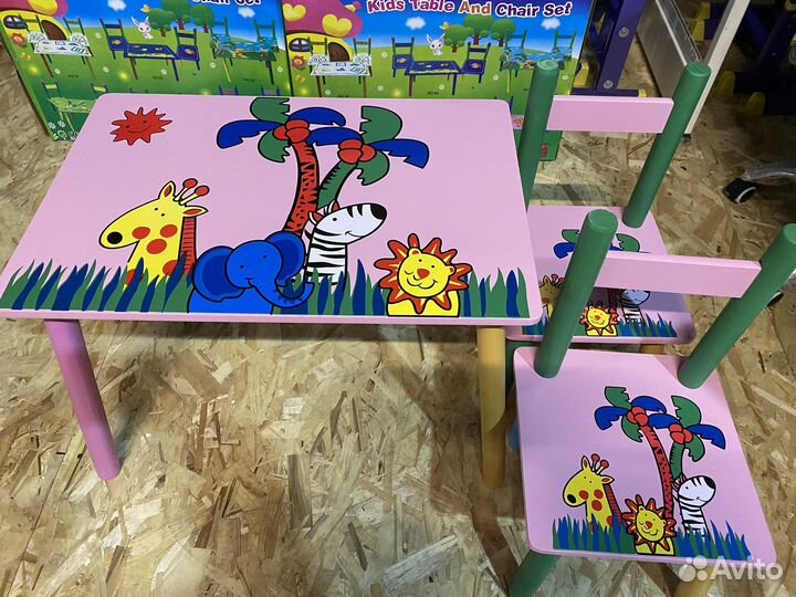 Детский стол и 2 стульчика набор