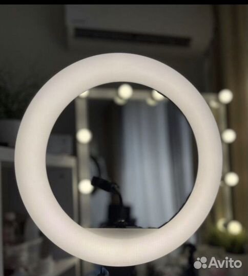 Кольцевая лампа 36 см