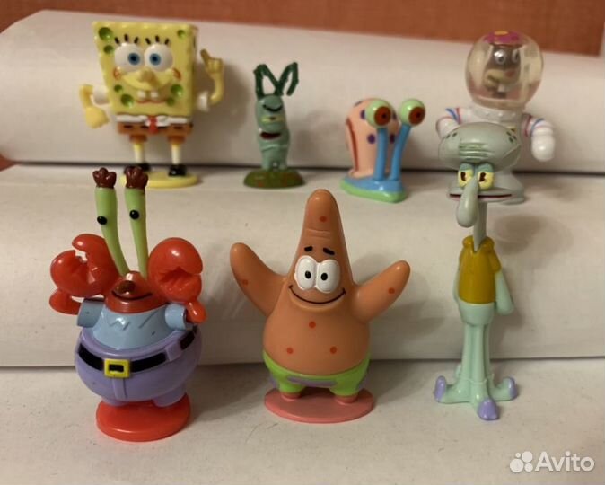 Игрушки киндер сюрприз