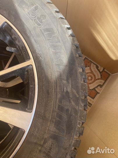 Диски литые R16 с зимней резиной Michelin