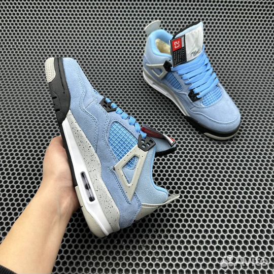 Зимние кроссовки Nike Air Jordan 4