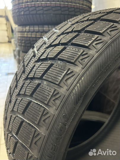 Leao Winter Defender Ice I-15 SUV 265/40 R22 106S