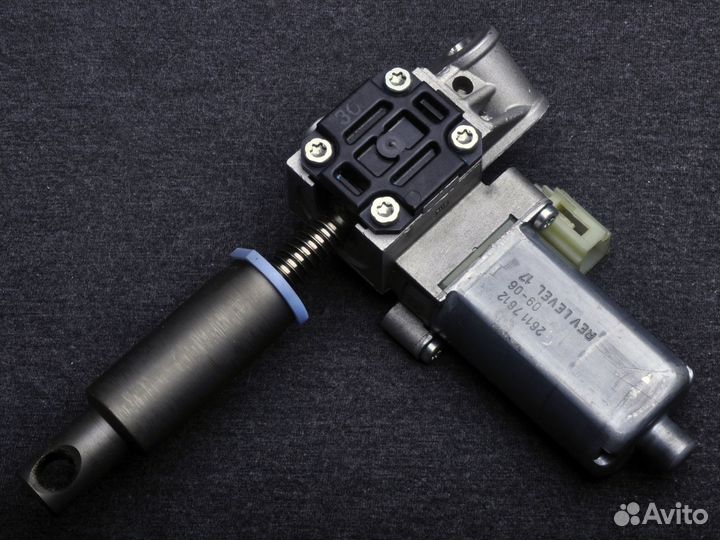 Мотор рулевой колонки Lincoln Navigator 2006-2014