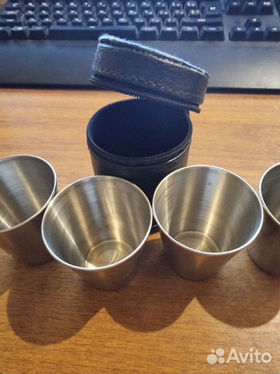 Стопка в чехле и без