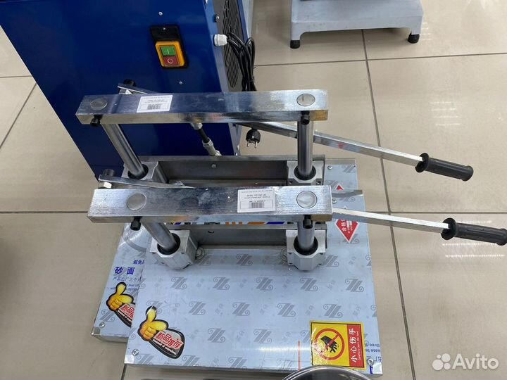 Станок для резки кости (гильотина)