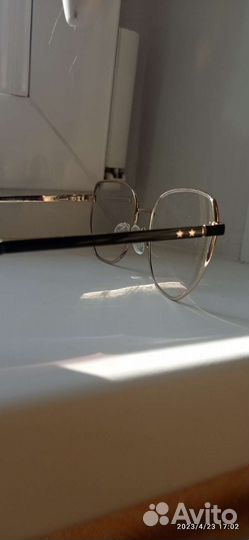 Очки с диоптриями +1