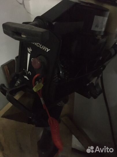 Мотор меркури 3,3 лс