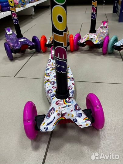 Самокат 21st Scooter Maxi Print со светящимися кол