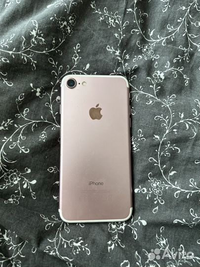 Телефон iPhone 7 128gb