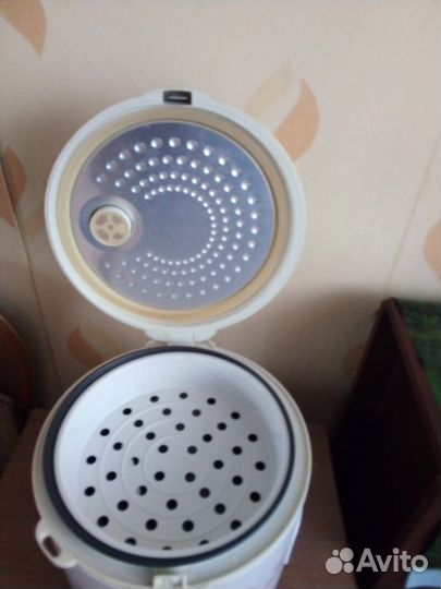 Мультиварка polaris 5л в рабочем состоянии